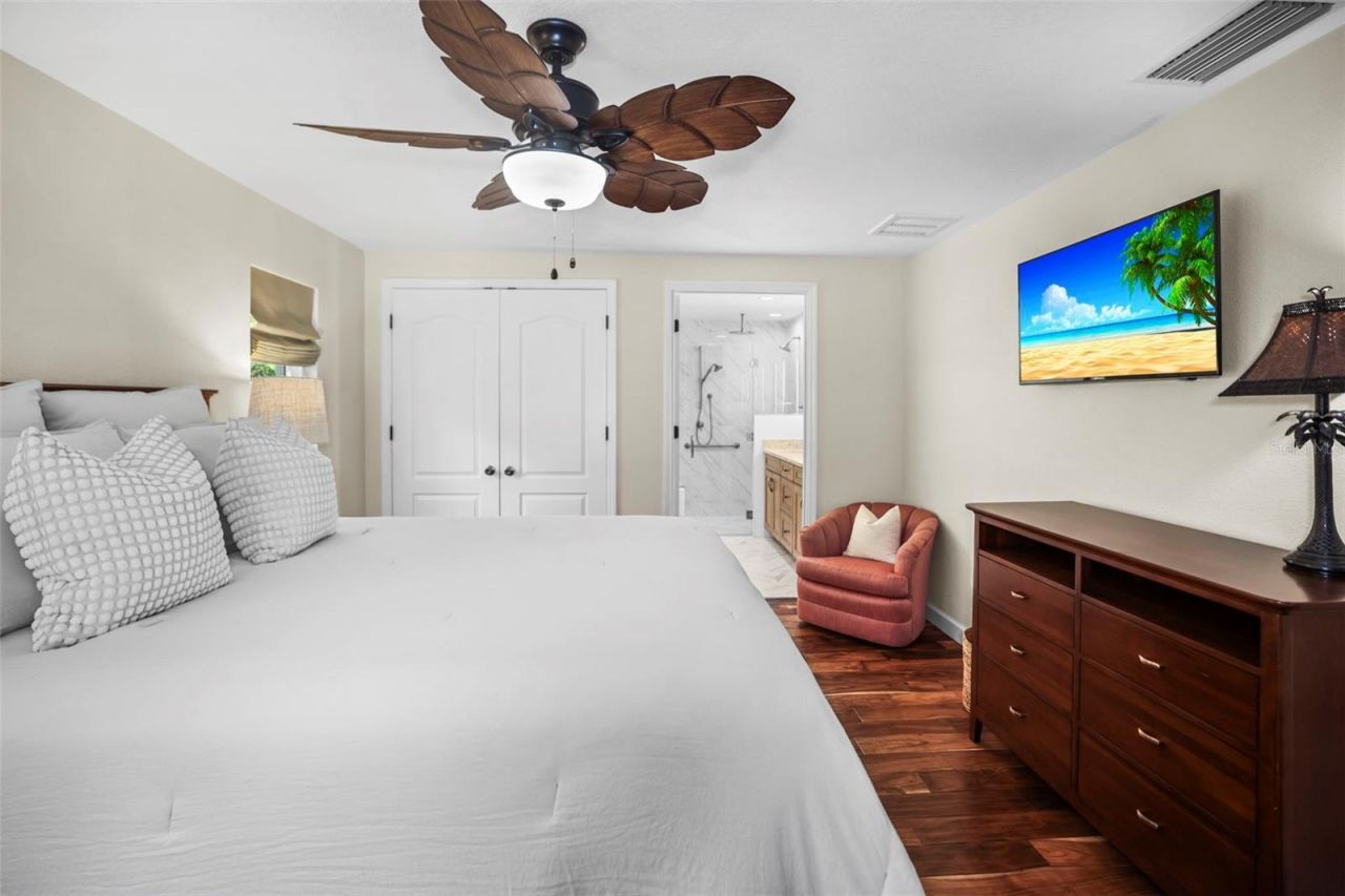 1600 Park Street N, Saint Petersburg, FL 33710 Photo