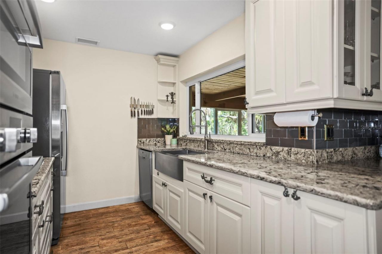 1600 Park Street N, Saint Petersburg, FL 33710 Photo