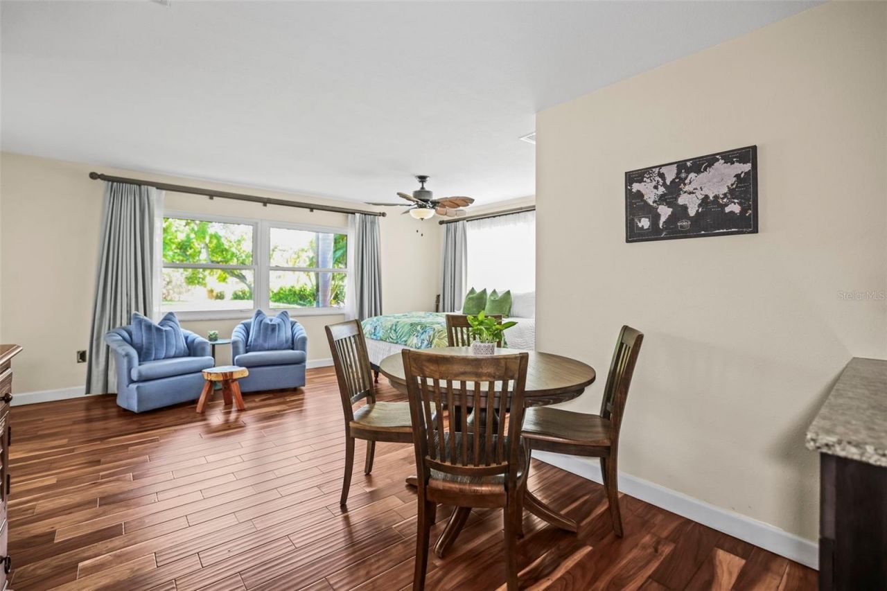 1600 Park Street N, Saint Petersburg, FL 33710 Photo