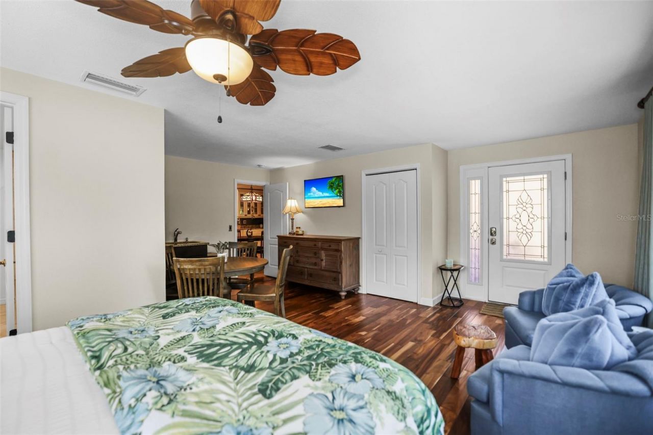 1600 Park Street N, Saint Petersburg, FL 33710 Photo