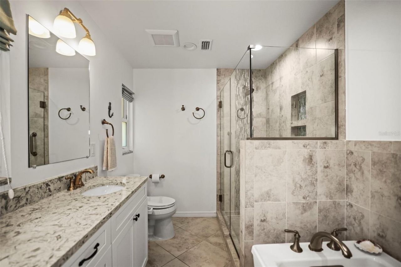 1600 Park Street N, Saint Petersburg, FL 33710 Photo