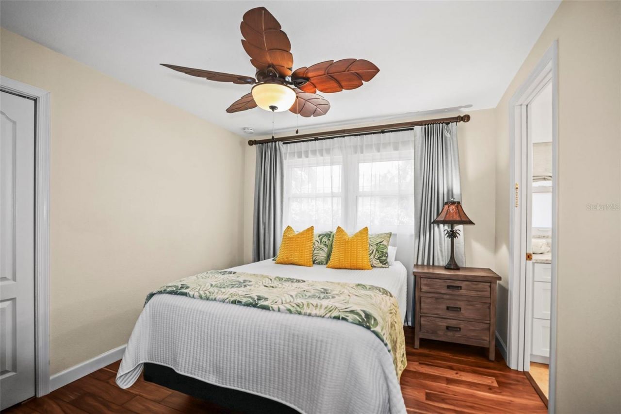 1600 Park Street N, Saint Petersburg, FL 33710 Photo