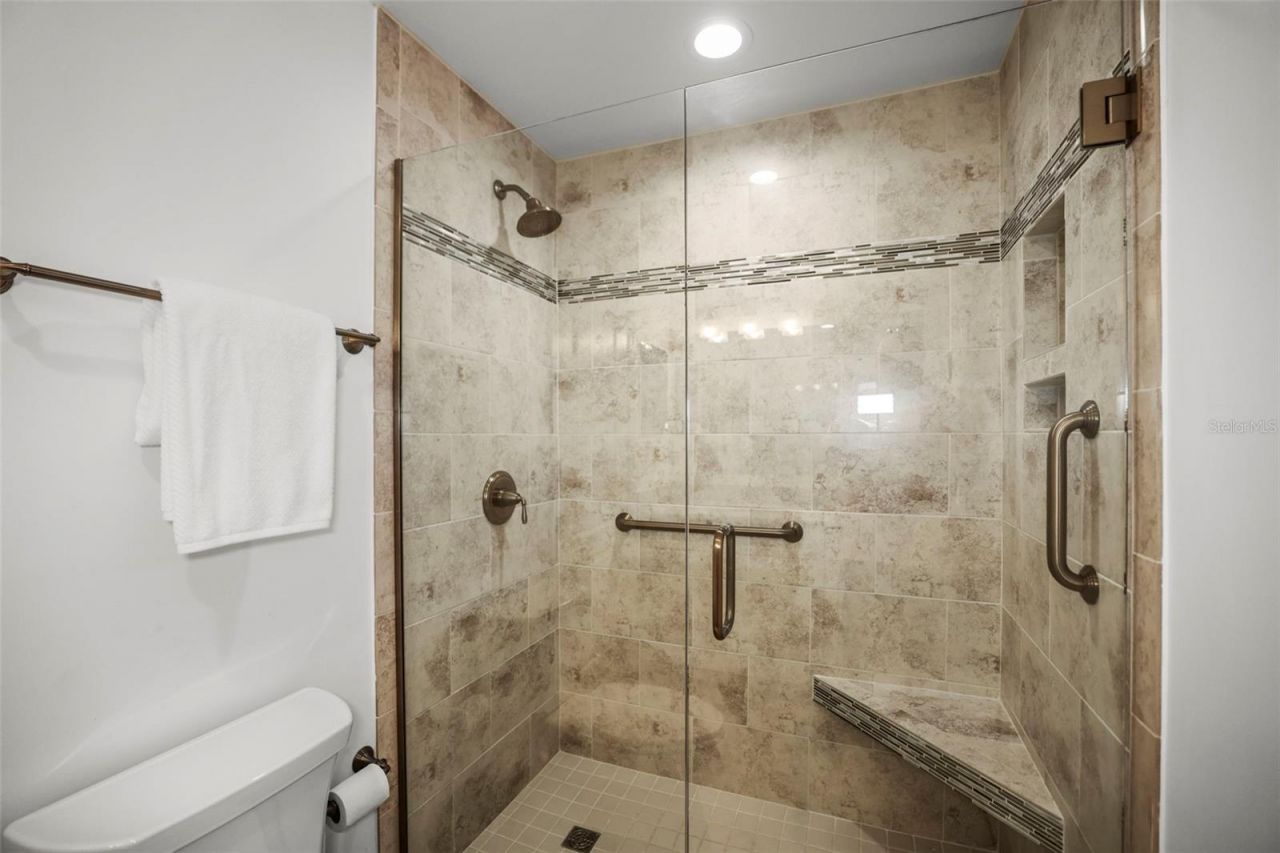 1600 Park Street N, Saint Petersburg, FL 33710 Photo