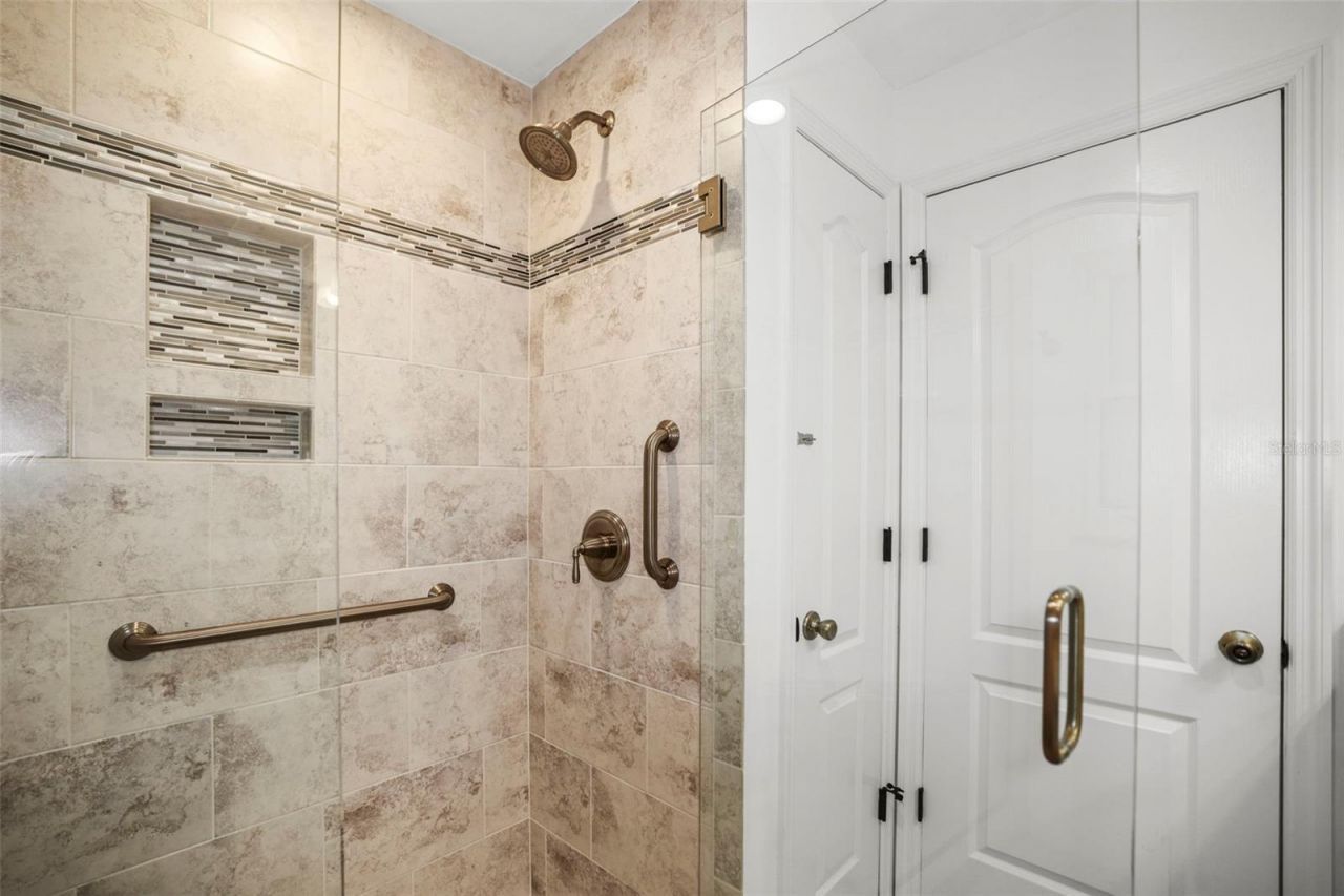 1600 Park Street N, Saint Petersburg, FL 33710 Photo