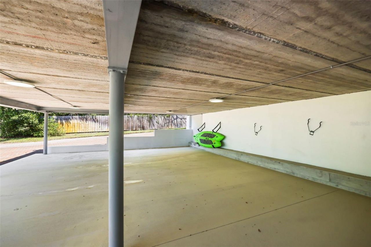 1600 Park Street N, Saint Petersburg, FL 33710 Photo