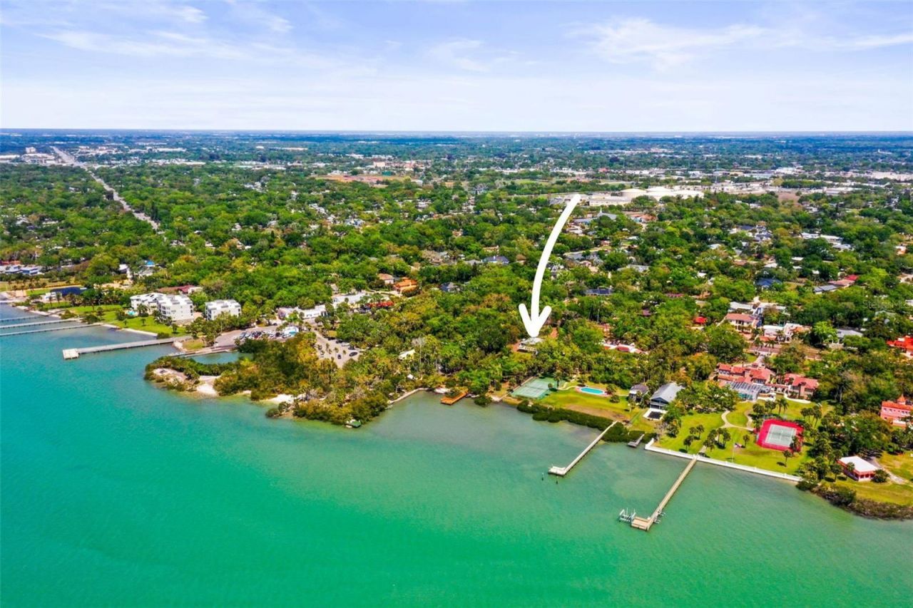 1600 Park Street N, Saint Petersburg, FL 33710 Photo