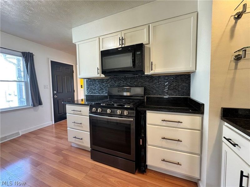 1905 Monticello Avenue NW, Warren, OH 44485 Photo 7