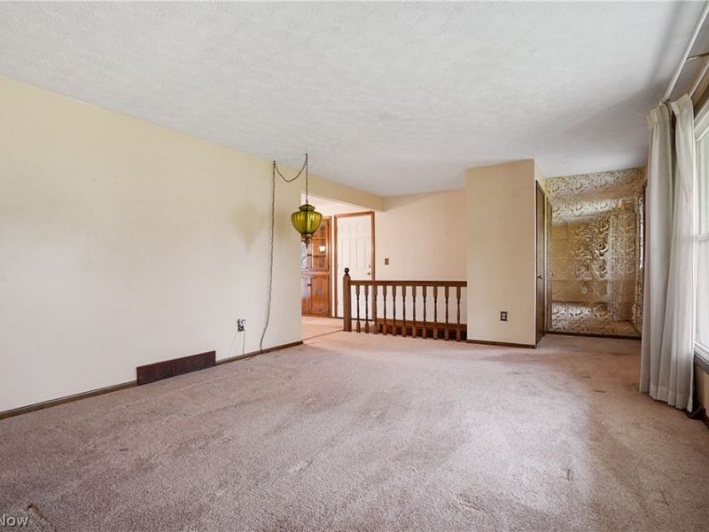 11105 Titus Avenue NW, Uniontown, OH 44685 Photo 12