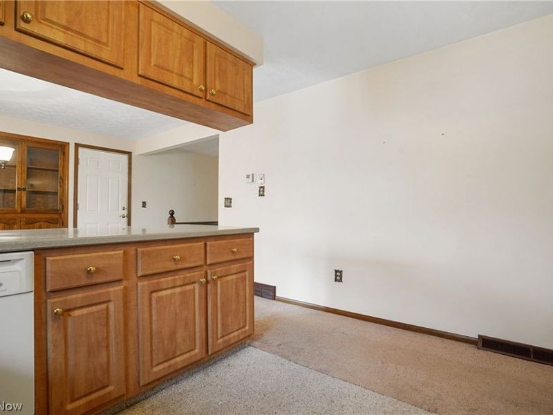 11105 Titus Avenue NW, Uniontown, OH 44685 Photo 20