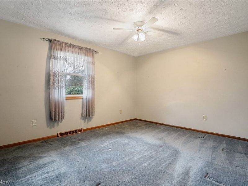 11105 Titus Avenue NW, Uniontown, OH 44685 Photo 28