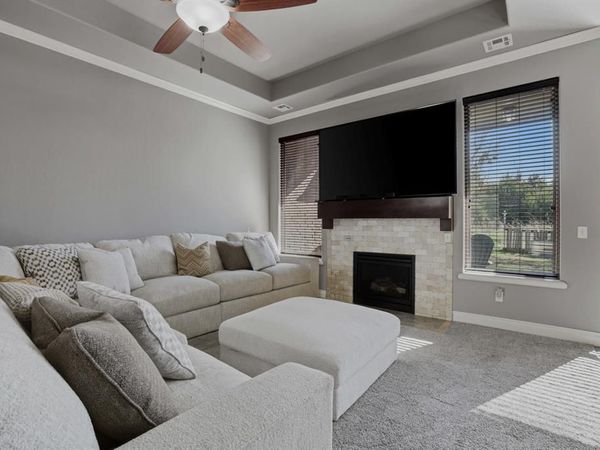 2108 Timber xing, Yukon, OK 73099