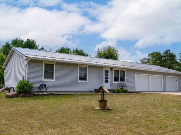1004 Bishop Lane, Lake Isabella, MI 48893