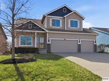 4305 Waterford Avenue , Bellevue, NE 68123
