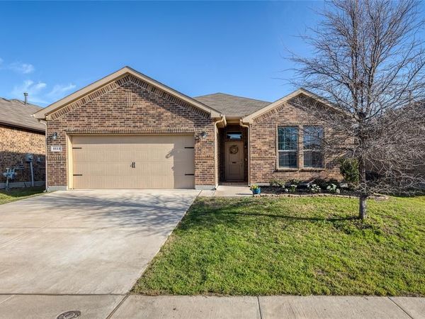 1033 Madelia Avenue, Fort Worth, TX 76177