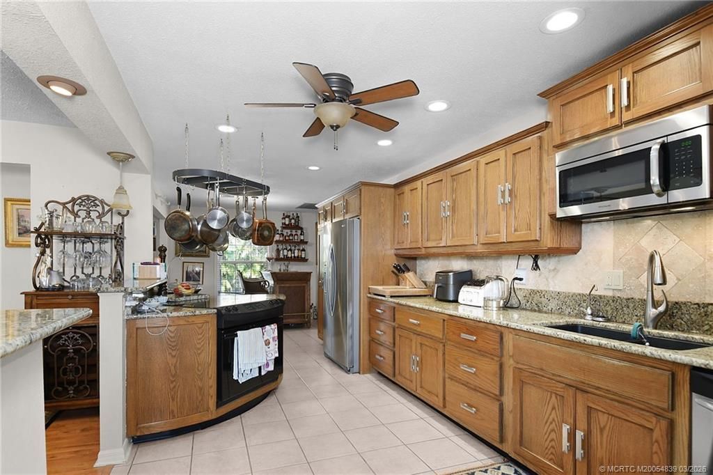 11266 SW Meadowlark Circle, Stuart, FL 34997 Photo