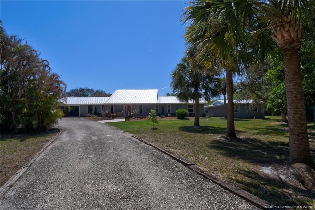 11266 SW Meadowlark Circle, Stuart, FL 34997 Photo