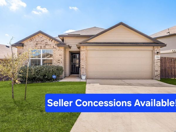 13044 Whisper Bnd, San Antonio, TX 78252
