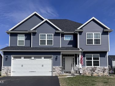 104 Brunswick Court, Perrysburg, OH 43551