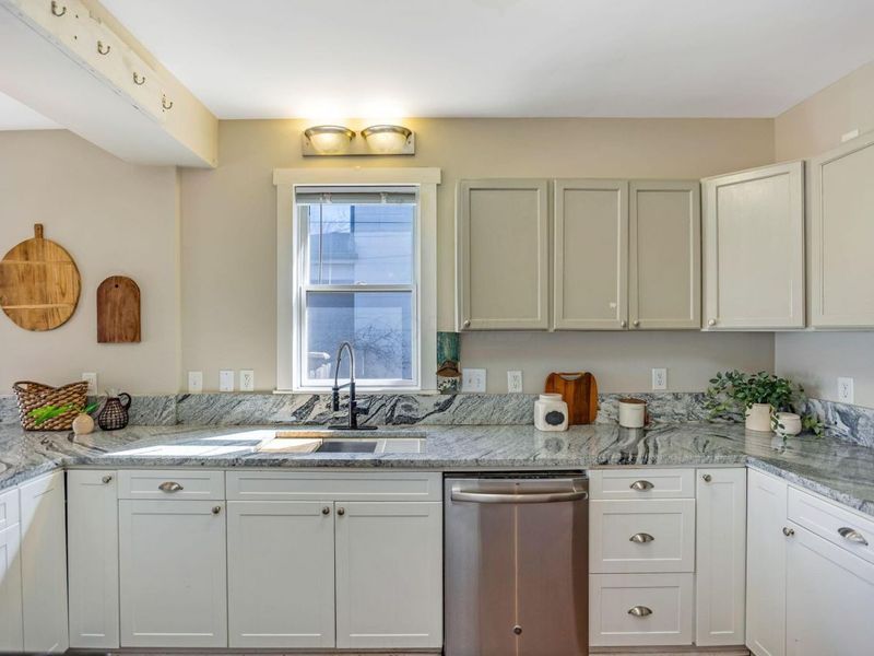 400 E Kossuth Street, Columbus, OH 43206 Photo 19