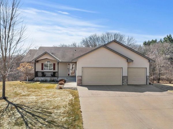 3642 Maple Drive S, Cambridge, MN 55008