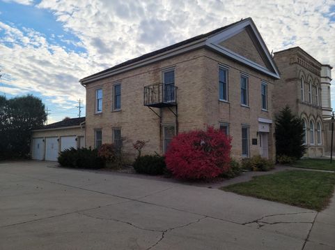 Main Photo