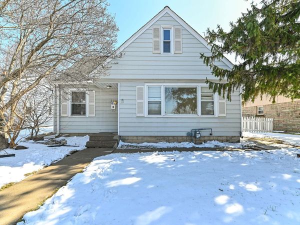2770 N 86th St, Milwaukee, WI 53222