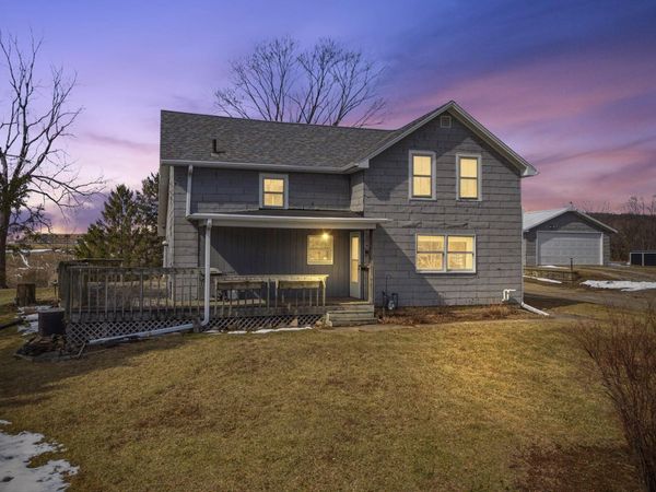 754 N Church St, Watertown, WI 53098