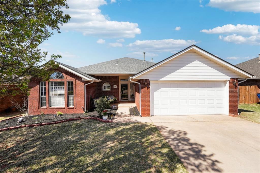 1415 Cherokee Lane, Blanchard, OK 73010 Main Photo