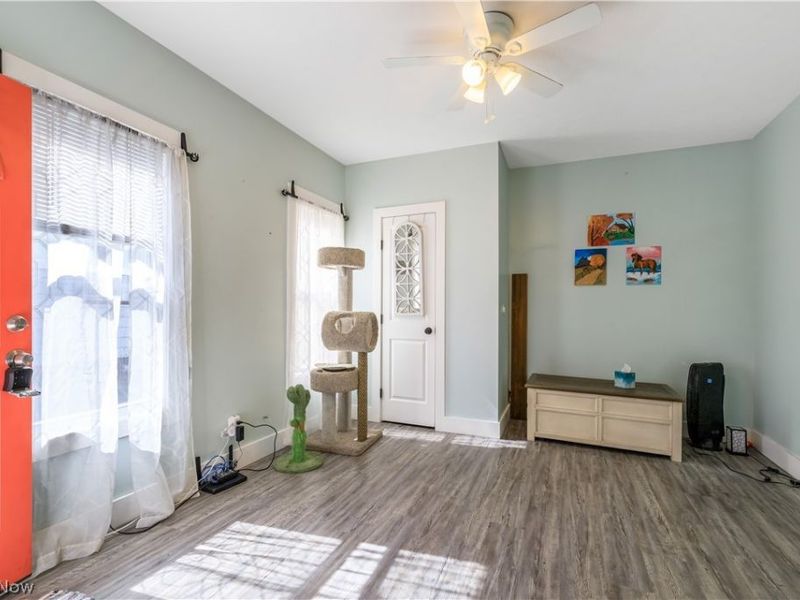 3161 Scranton Road, Cleveland, OH 44109 Photo 19