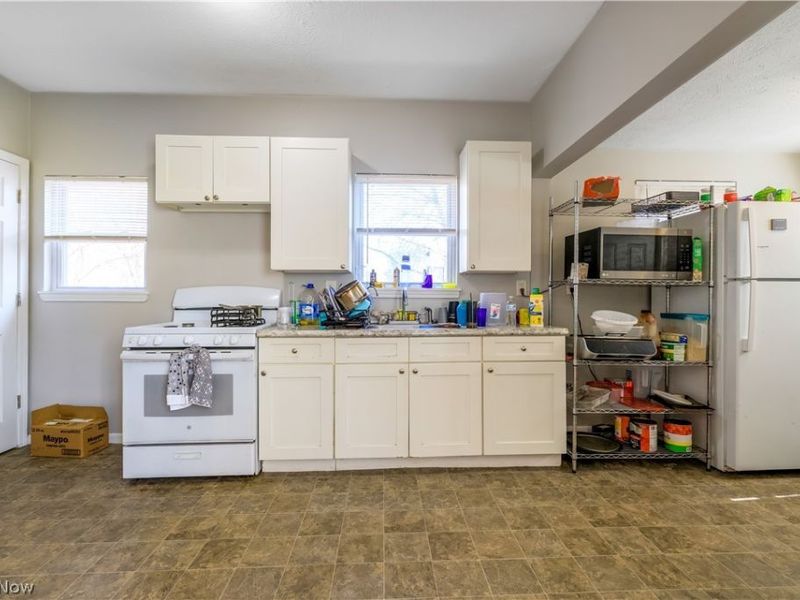 3161 Scranton Road, Cleveland, OH 44109 Photo 34