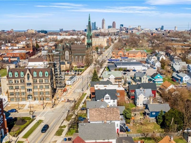 3161 Scranton Road, Cleveland, OH 44109 Photo 4