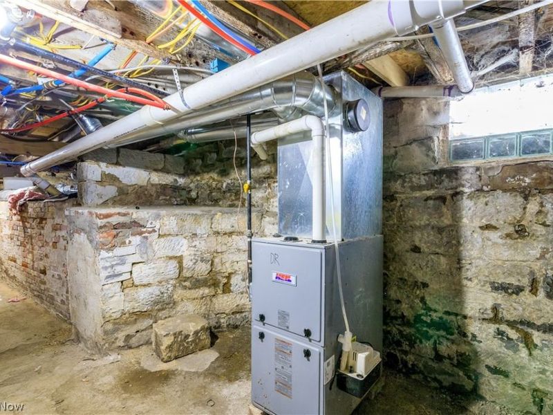 3161 Scranton Road, Cleveland, OH 44109 Photo 44