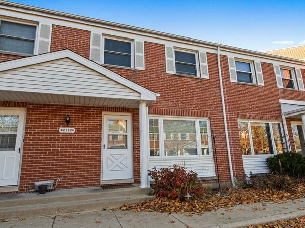 2122 Rugen Road , Unit C, Glenview, IL 60026