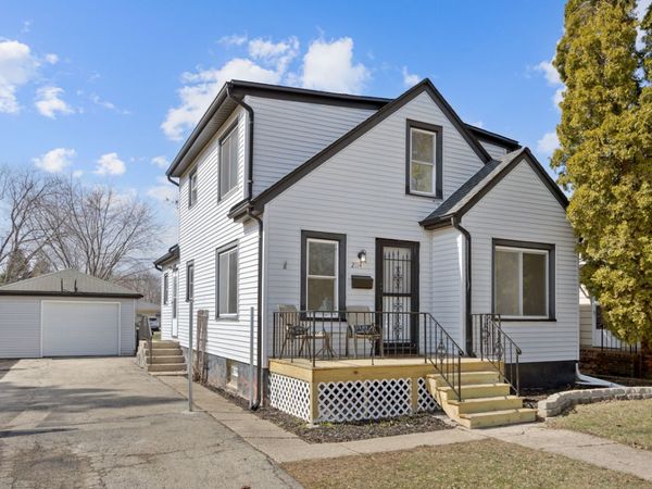 2114 Eshcol Avenue , Zion, IL 60099