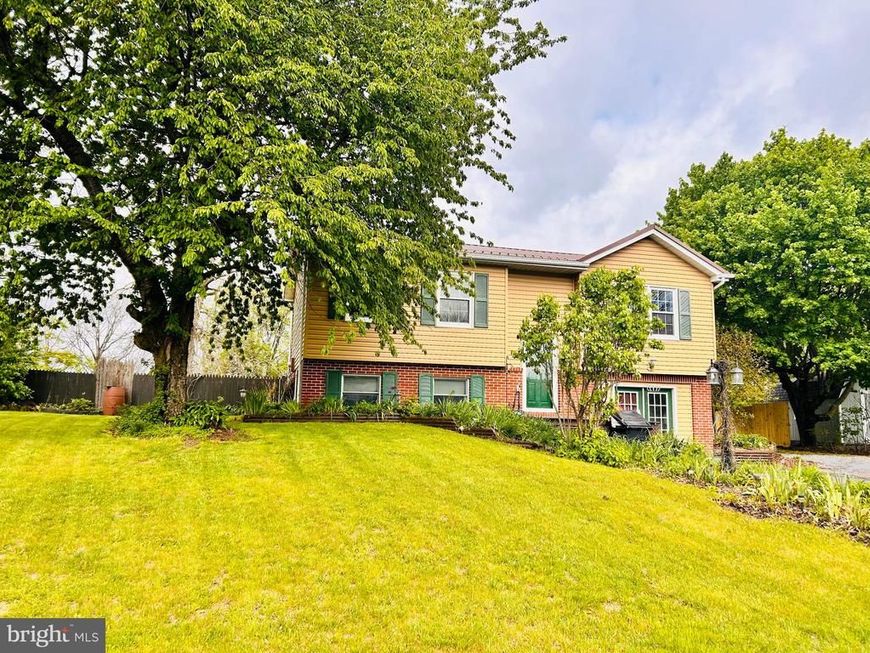 211 N Vanessa Drive, Pleasant Gap, PA 16823 Main Photo