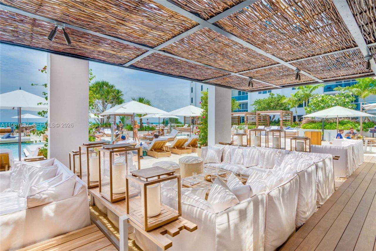 2301 Collins Ave, Unit 1009, Miami Beach, FL 33139 Photo