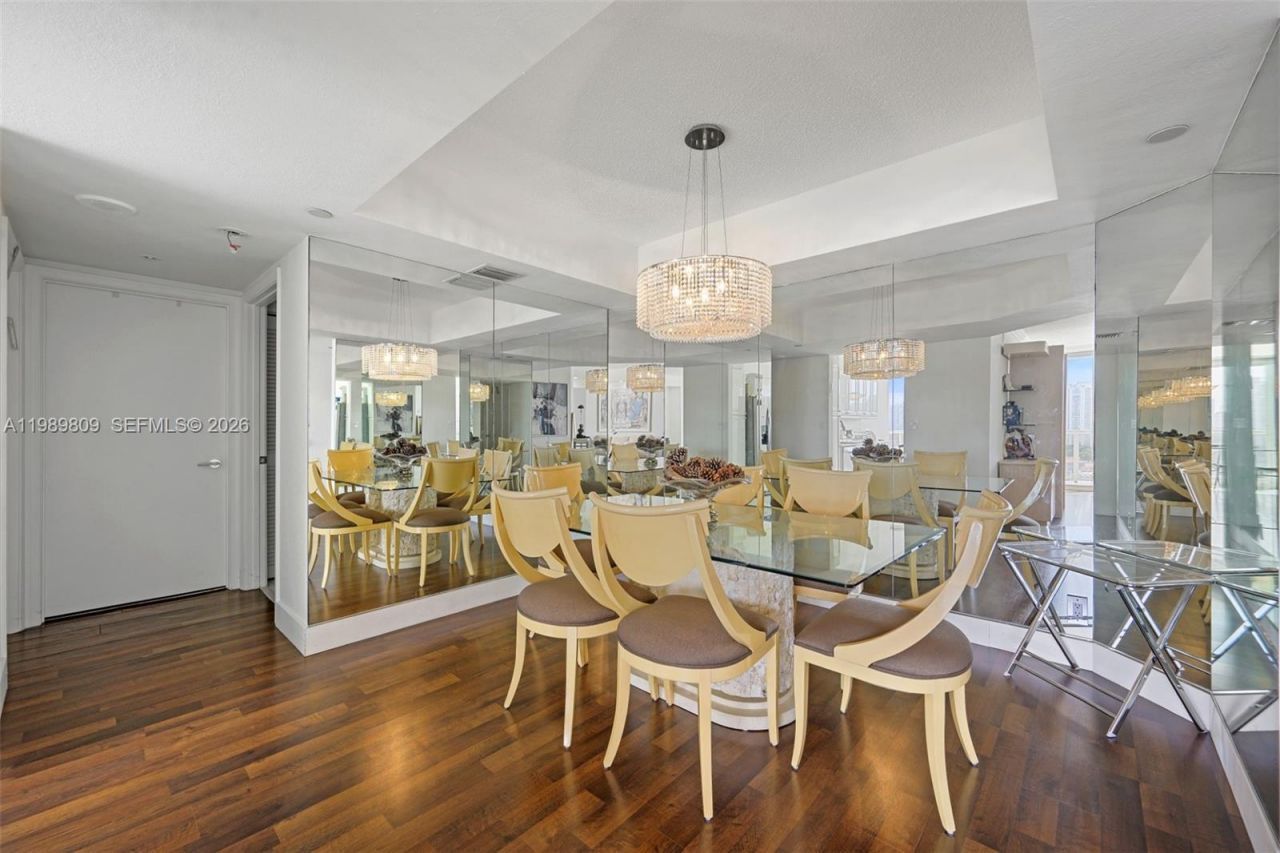 3598 Yacht Club Dr , Unit 1204, Aventura, FL 33180 Photo