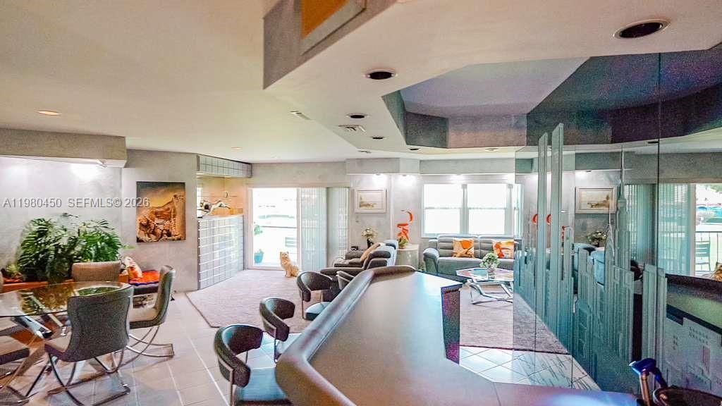 9200 N Hollybrook Lake Dr , Unit 303, Pembroke Pines, FL 33025 Photo