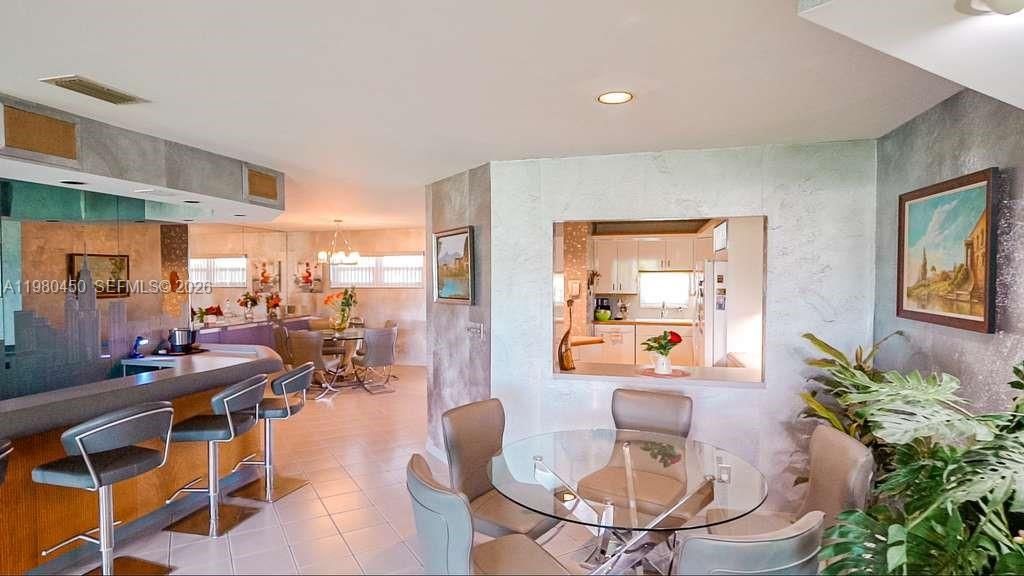 9200 N Hollybrook Lake Dr , Unit 303, Pembroke Pines, FL 33025 Photo