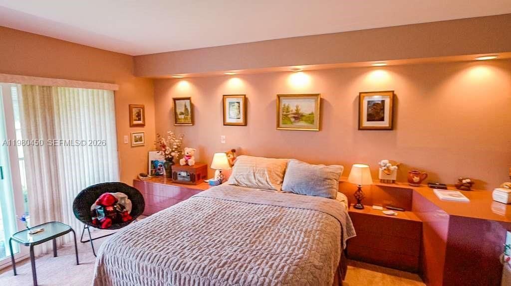 9200 N Hollybrook Lake Dr , Unit 303, Pembroke Pines, FL 33025 Photo