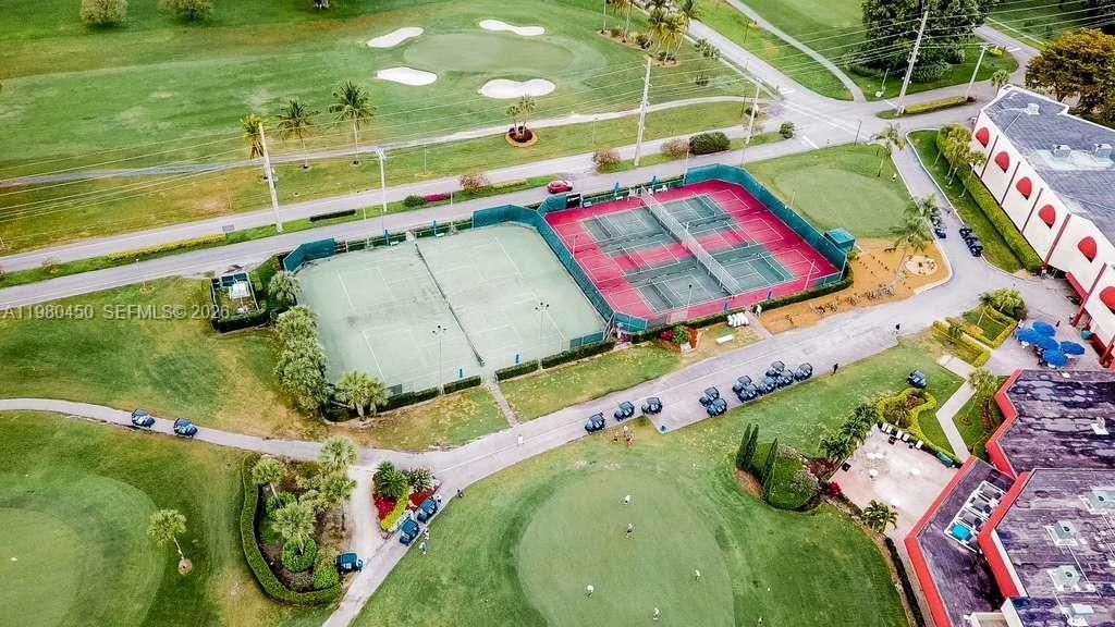 9200 N Hollybrook Lake Dr , Unit 303, Pembroke Pines, FL 33025 Photo