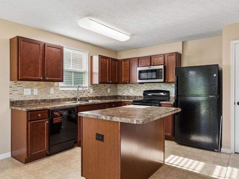 108 Wooded Ridge Drive, Amelia, OH 45102 Photo 15