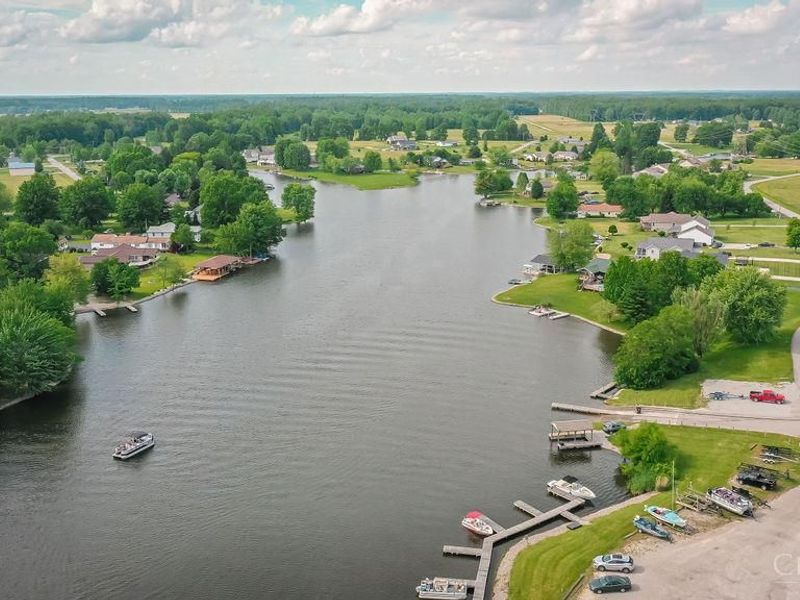 1526 Sitting Bull Drive, Jackson Twp, OH 45171 Photo 3