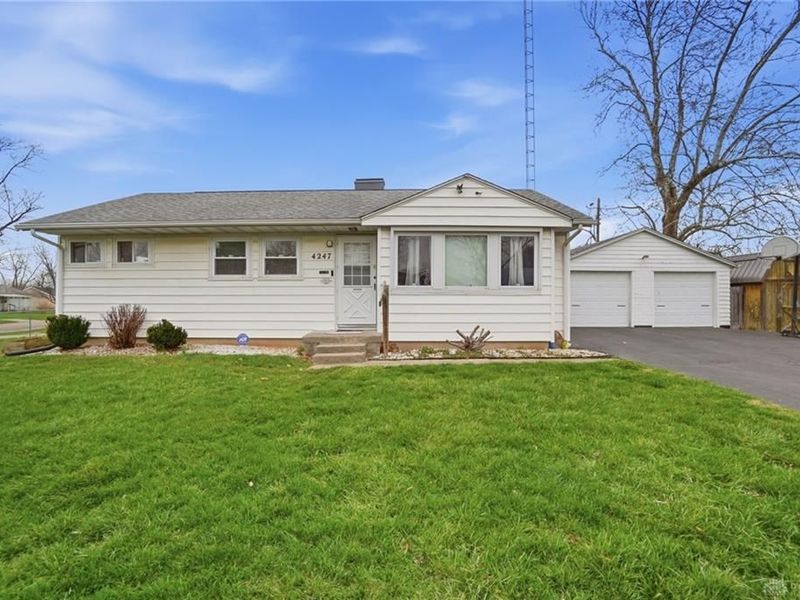 4247 Otis Drive, Dayton, OH 45416 Photo 2