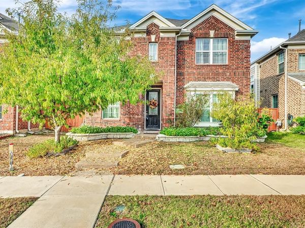 345 Twin Creeks Drive , Garland, TX 75040