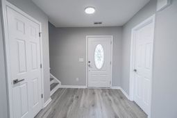 1201 Eagle Creek Dr.  photo 4