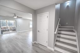1201 Eagle Creek Dr. photo 4