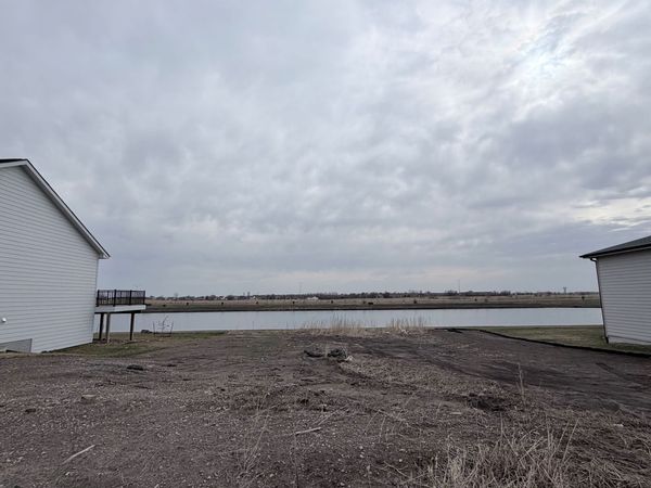 935 SW Cattail Road , Grimes, IA 50111