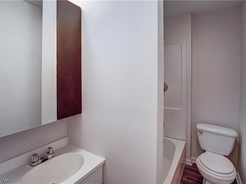 7619 Lawn Avenue, Cleveland, OH 44102 Photo 15