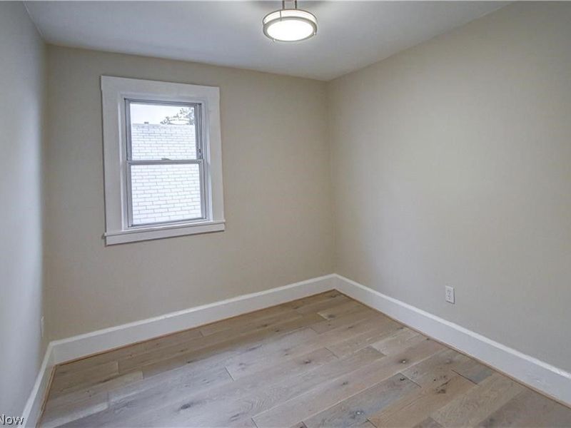 7619 Lawn Avenue, Cleveland, OH 44102 Photo 16